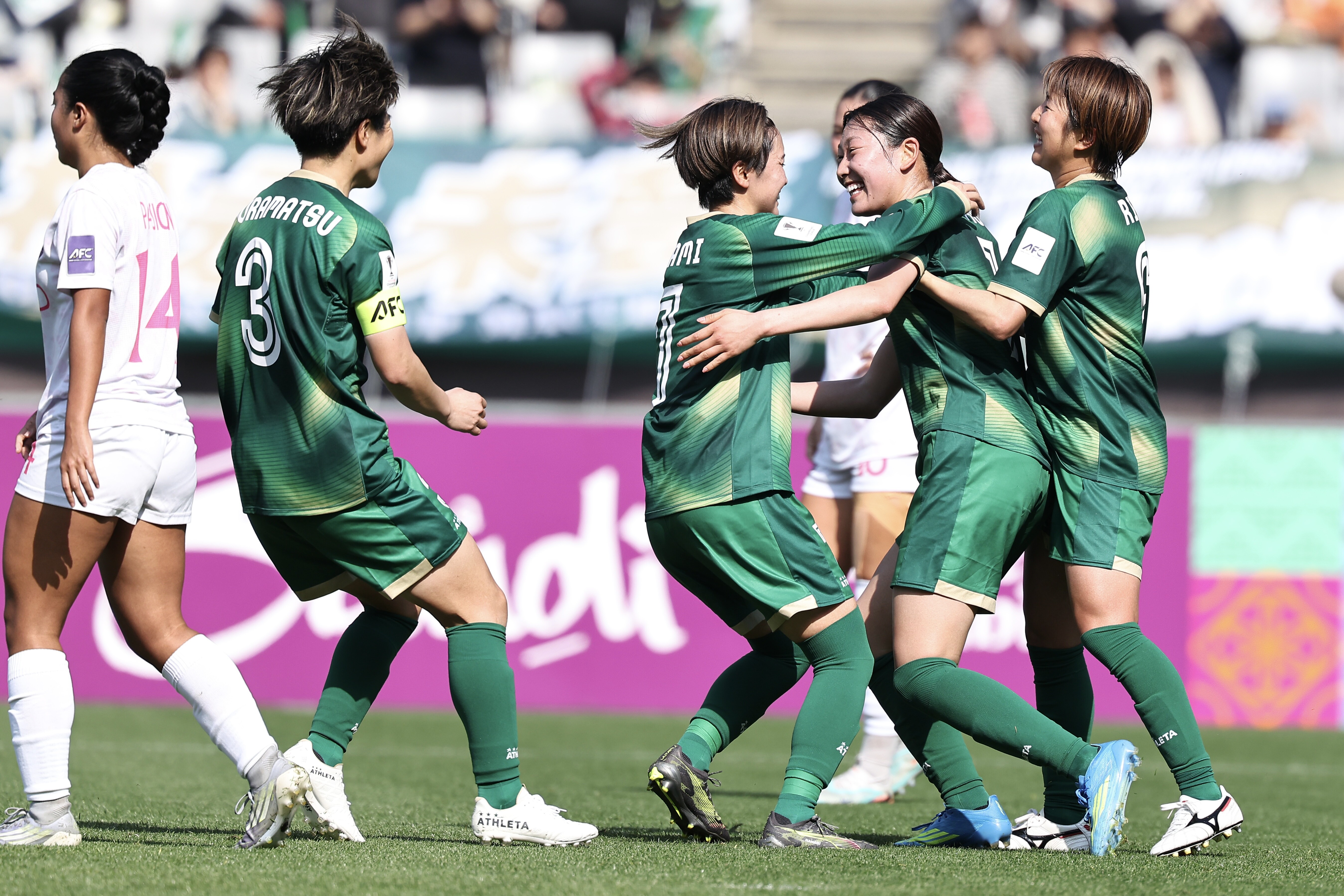 Tokyo Verdy 5-0 Stallion Laguna: bài học về tốc độ tăng nhịp trong 30 phút cuối